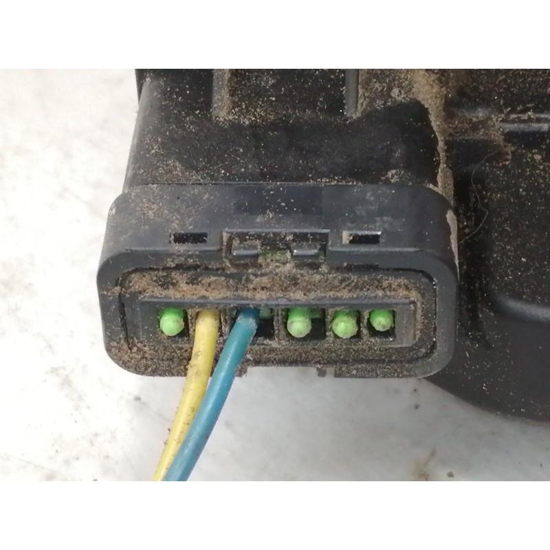 Recambio de cerradura puerta trasera derecha para nissan note (e11e) acenta referencia OEM IAM   