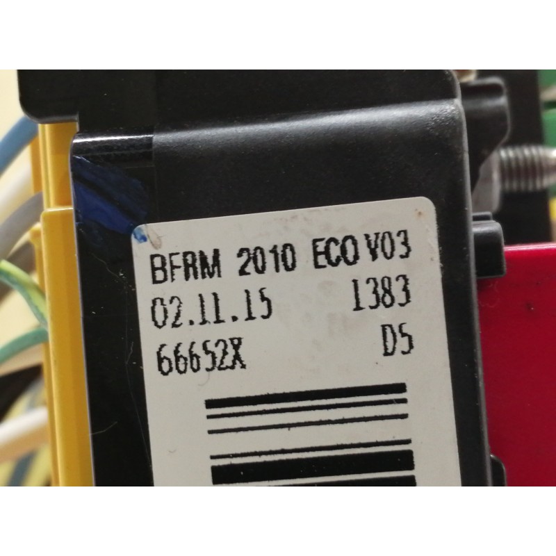 Recambio de caja reles / fusibles para citroën c4 cactus business referencia OEM IAM 9804846880  