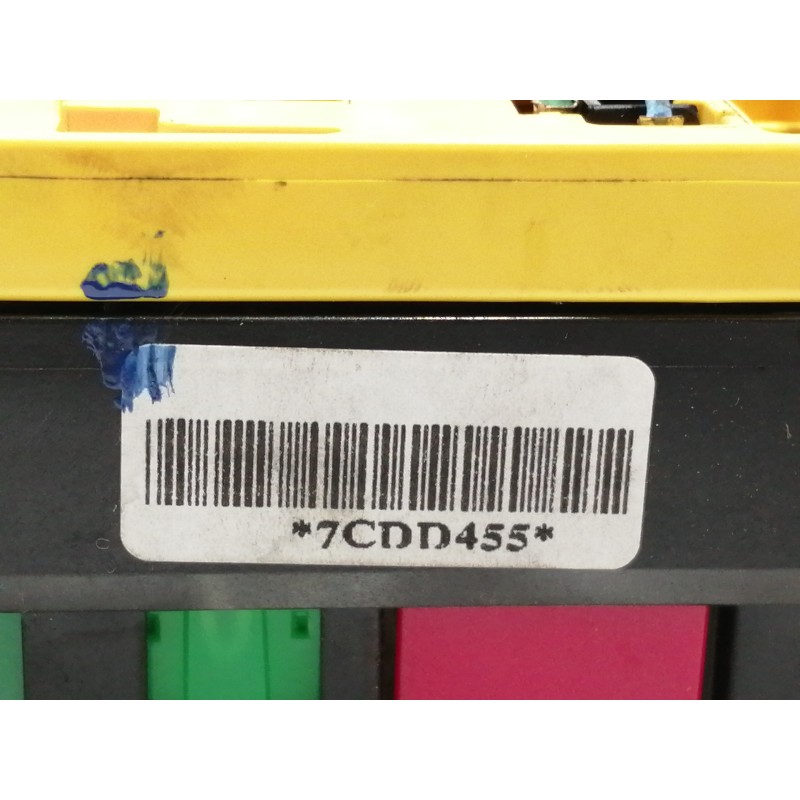 Recambio de caja reles / fusibles para citroën c4 cactus business referencia OEM IAM 9804846880  