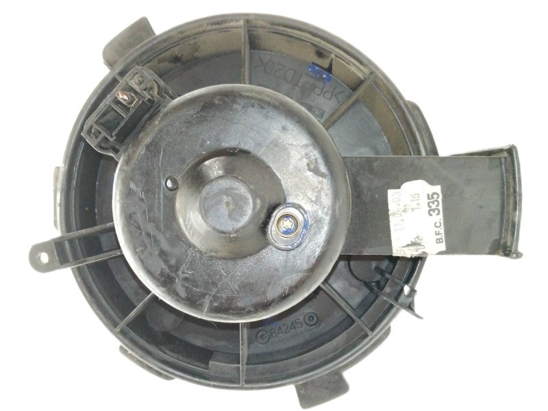 Recambio de motor calefaccion para peugeot 206 berlina x-line referencia OEM IAM 64245  