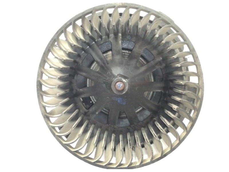 Recambio de motor calefaccion para peugeot 206 berlina x-line referencia OEM IAM 64245  