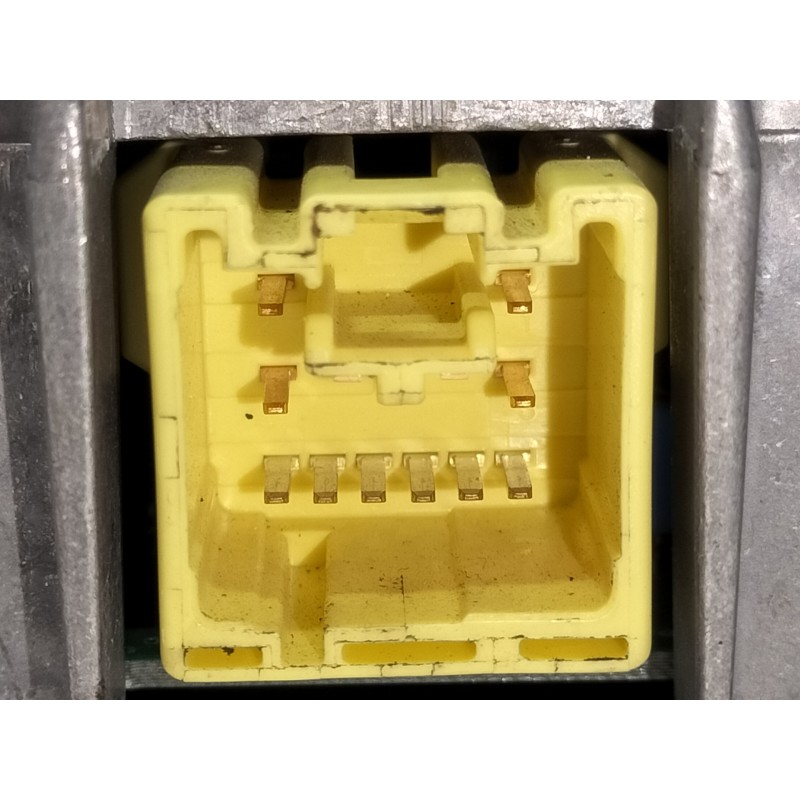 Recambio de centralita airbag para toyota carina (t19) 1.6 xl (5-ptas.) referencia OEM IAM 1032469D  