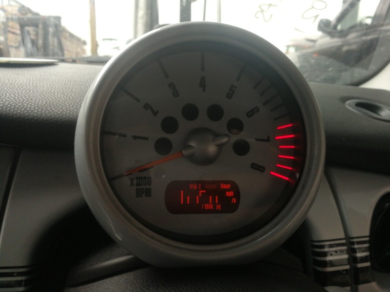 Recambio de cuadro instrumentos para mini mini (r50,r53) one referencia OEM IAM 62114110239 AR0041005 