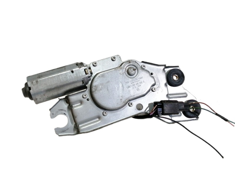 Recambio de motor limpia trasero para ford focus turnier (cak) ghia referencia OEM IAM 0390201552  