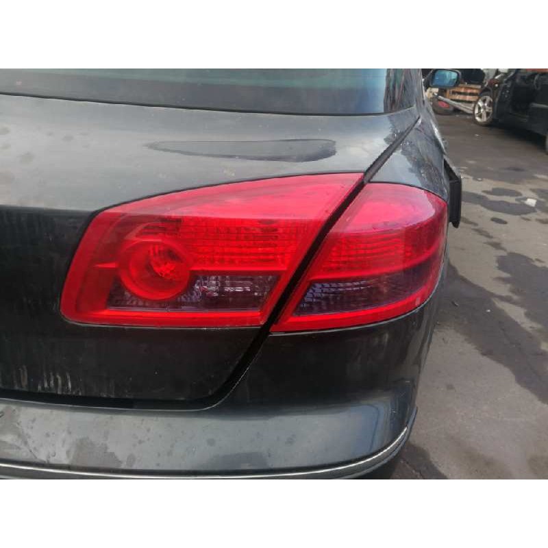 Recambio de piloto trasero derecho para renault vel satis (bj0) privilege referencia OEM IAM 8200014360  