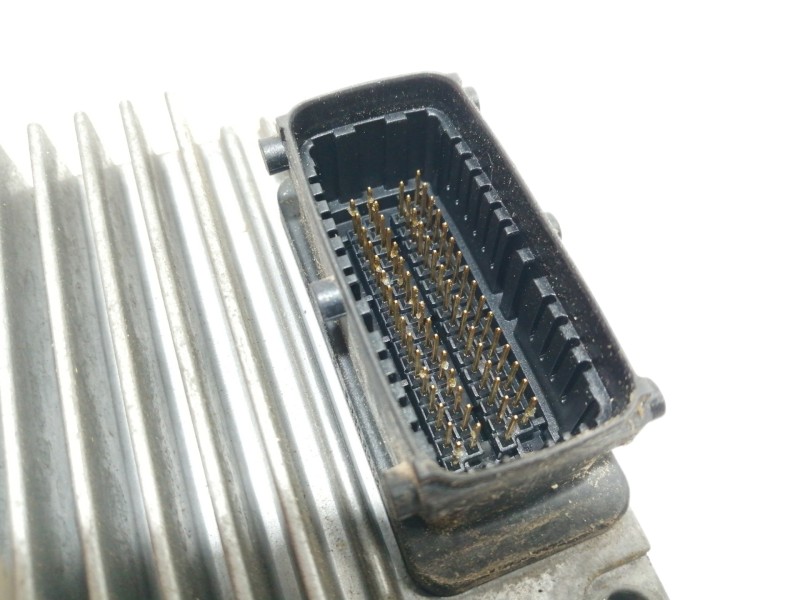 Recambio de centralita motor uce para daewoo kalos 1.4 se referencia OEM IAM 96394312  