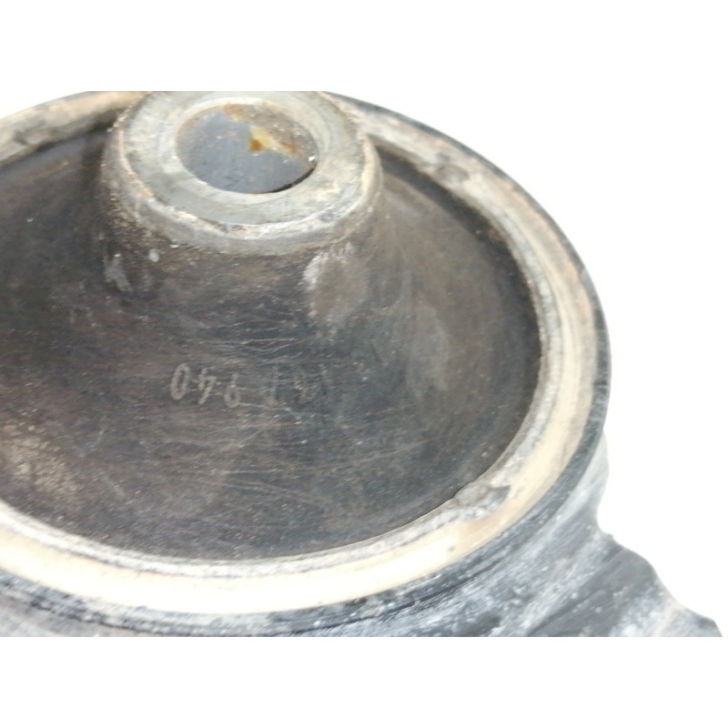 Recambio de brazo suspension inferior delantero derecho para opel corsa e expression referencia OEM IAM 13167940  