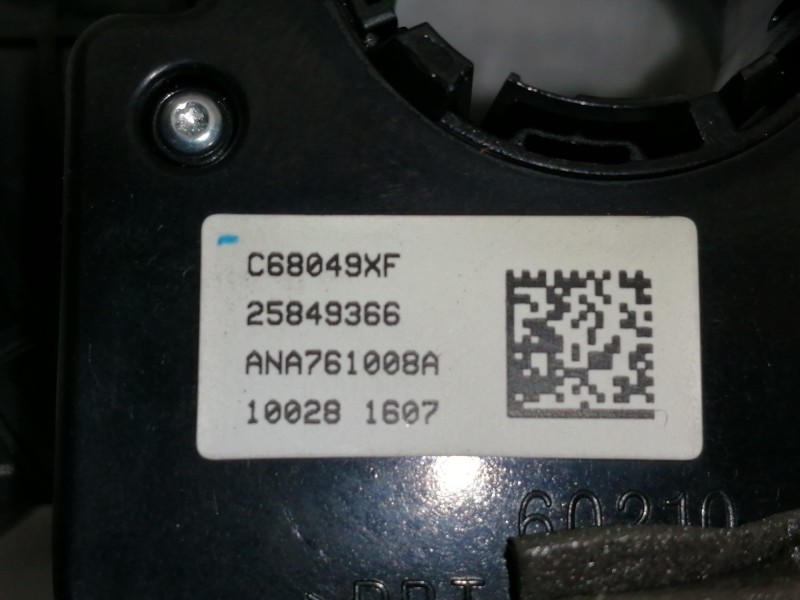 Recambio de anillo airbag para opel insignia sports tourer cosmo referencia OEM IAM 25947775 C68049XF 26U0110H