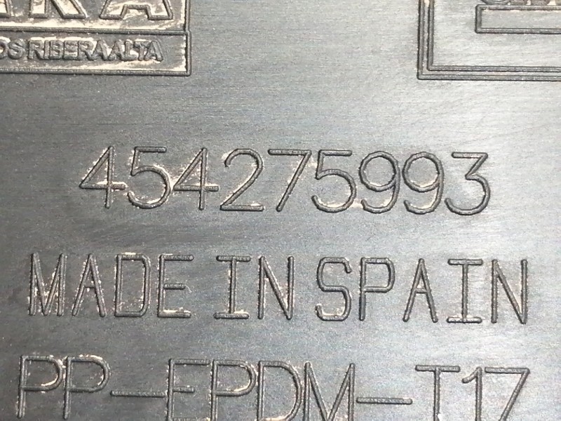 Recambio de guarnecido puerta delantera derecha para opel corsa e expression referencia OEM IAM 454275993  