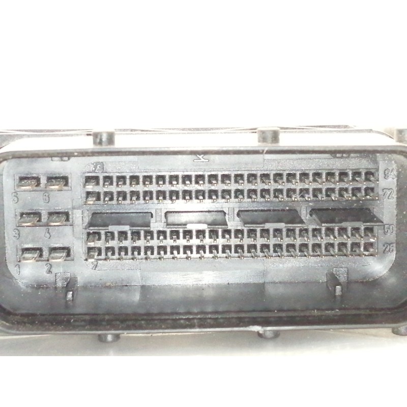 Recambio de centralita motor uce para suzuki sx4 rw (ey) glx referencia OEM IAM 0281012992  