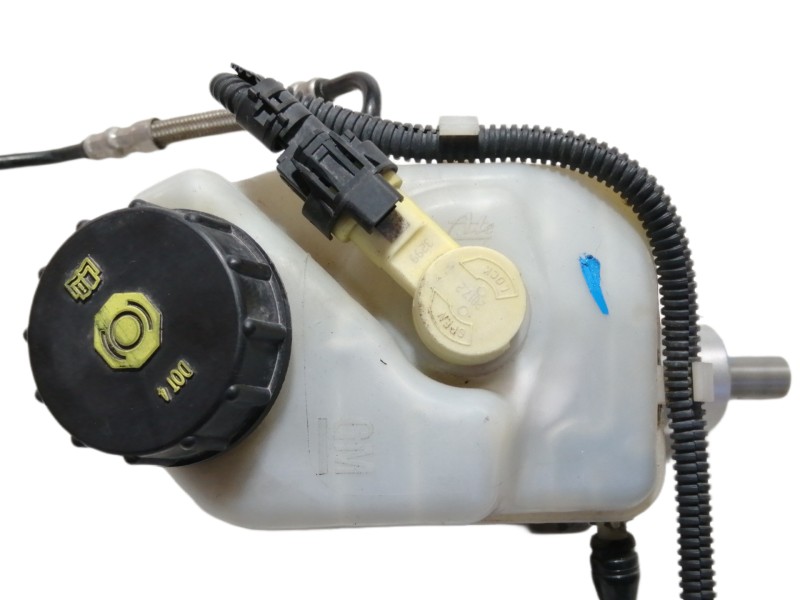 Recambio de bomba freno para opel insignia sports tourer cosmo referencia OEM IAM 03350890231  