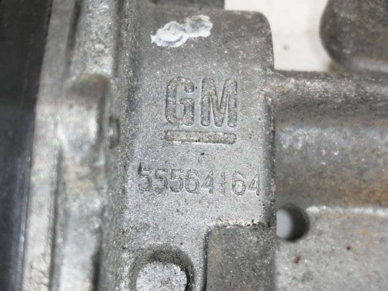 Recambio de caja mariposa para opel insignia sports tourer cosmo referencia OEM IAM 55564164  