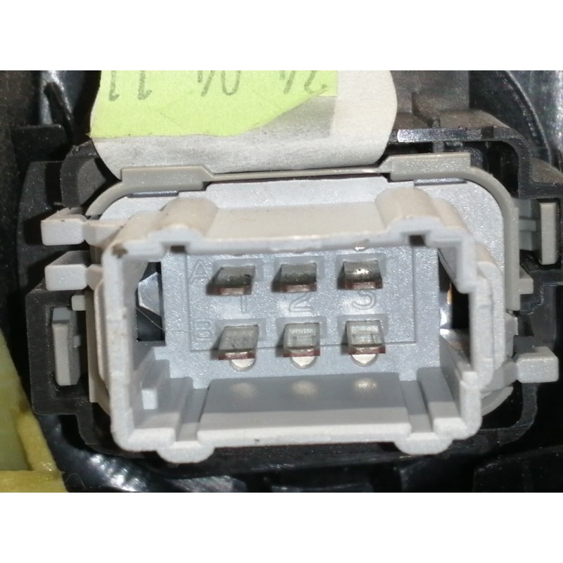 Recambio de mando elevalunas delantero derecho para renault vel satis (bj0) privilege referencia OEM IAM   