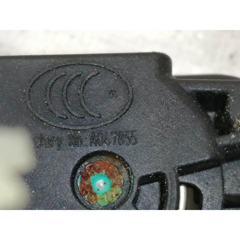 Recambio de cerradura puerta delantera derecha para opel insignia sports tourer cosmo referencia OEM IAM 13503802  