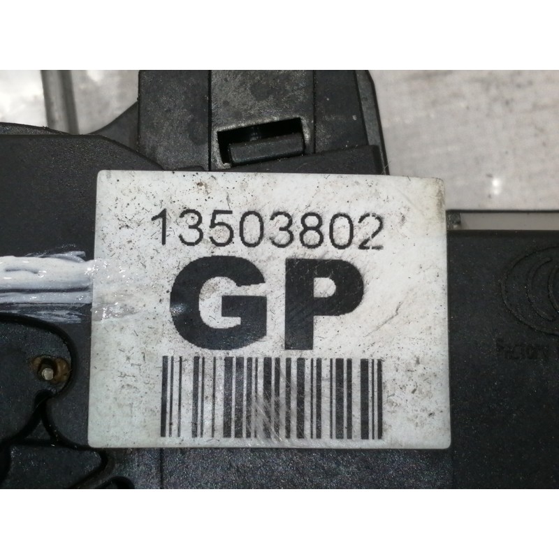 Recambio de cerradura puerta delantera derecha para opel insignia sports tourer cosmo referencia OEM IAM 13503802  