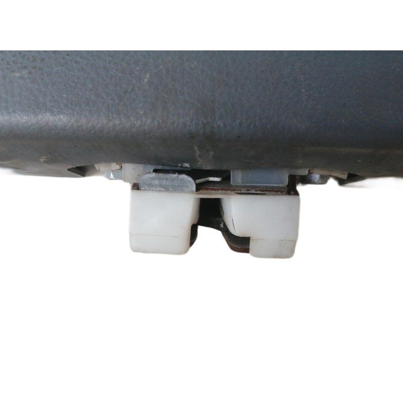 Recambio de porton trasero para suzuki sx4 rw (ey) glx referencia OEM IAM   