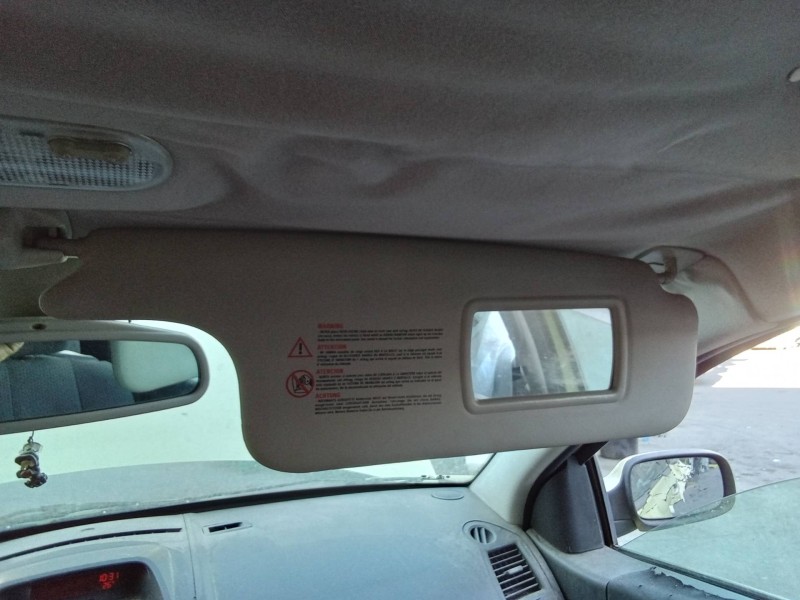 Recambio de parasol derecho para renault megane ii berlina 3p authentique referencia OEM IAM 820000096  