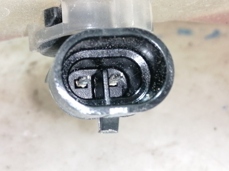 Recambio de deposito expansion para opel insignia sports tourer cosmo referencia OEM IAM 13220124 13220123 