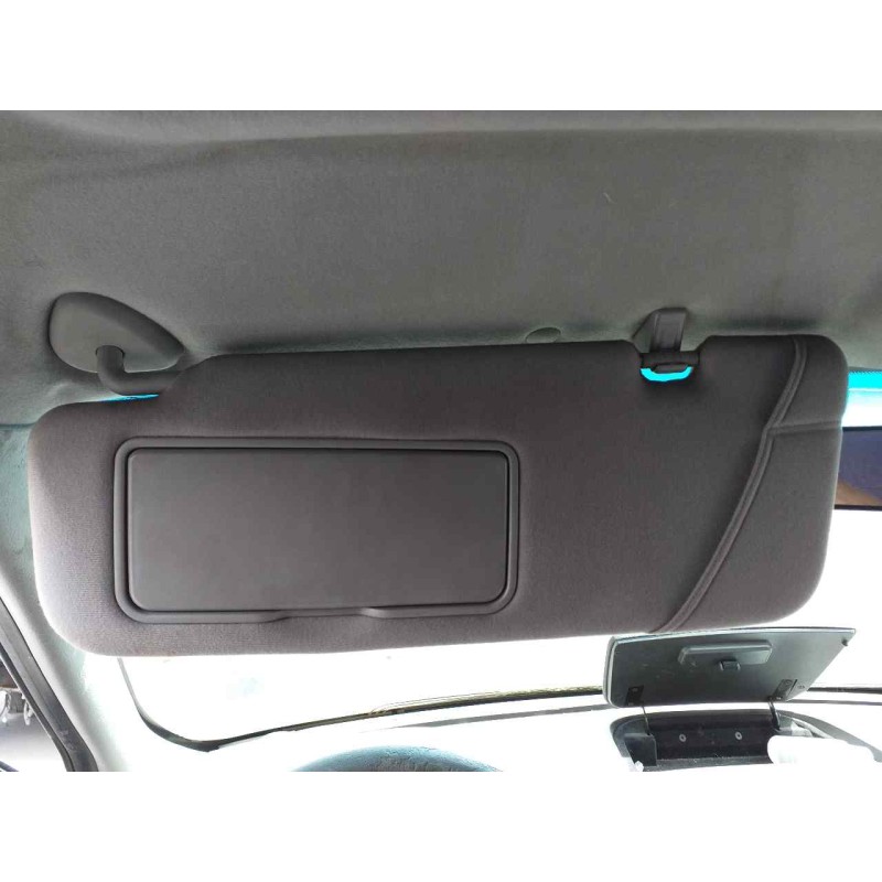 Recambio de parasol izquierdo para kia carnival ii 2.9 cdri ex referencia OEM IAM   