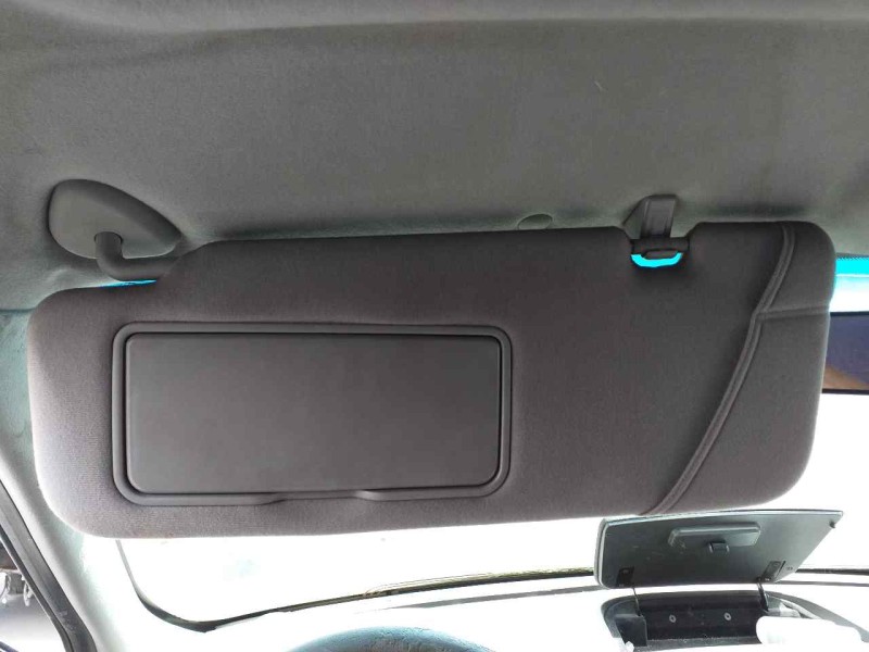 Recambio de parasol izquierdo para kia carnival ii 2.9 cdri ex referencia OEM IAM   