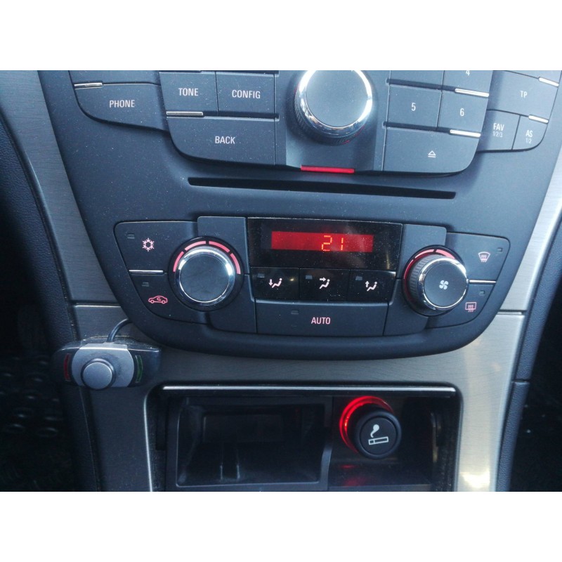 Recambio de mando calefaccion / aire acondicionado para opel insignia sports tourer cosmo referencia OEM IAM 13273095  