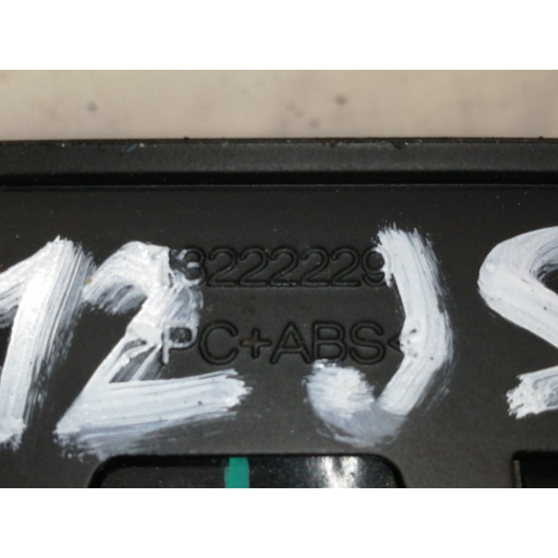 Recambio de mando elevalunas delantero derecho para opel insignia sports tourer cosmo referencia OEM IAM 13301886  