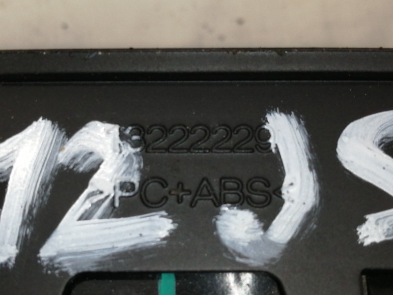 Recambio de mando elevalunas delantero derecho para opel insignia sports tourer cosmo referencia OEM IAM 13301886  