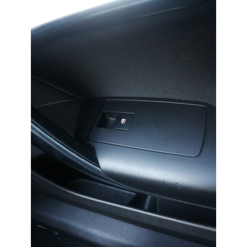 Recambio de mando elevalunas delantero derecho para opel insignia sports tourer cosmo referencia OEM IAM 13301886  