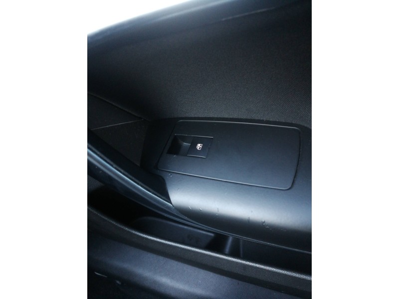 Recambio de mando elevalunas delantero derecho para opel insignia sports tourer cosmo referencia OEM IAM 13301886  