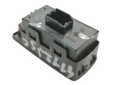 Recambio de mando elevalunas trasero derecho para opel insignia sports tourer cosmo referencia OEM IAM 13301888   2