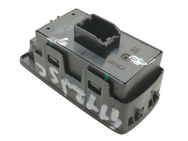 Recambio de mando elevalunas trasero derecho para opel insignia sports tourer cosmo referencia OEM IAM 13301888  