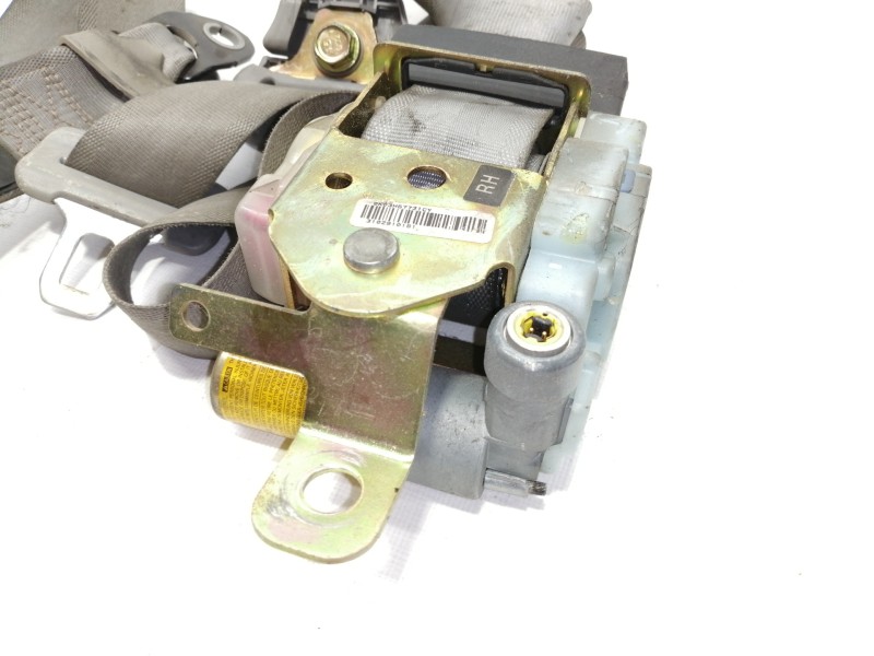 Recambio de cinturon seguridad delantero derecho para kia carnival ii 2.9 cdri ex referencia OEM IAM 0K53H57731CY  5 PUERTAS