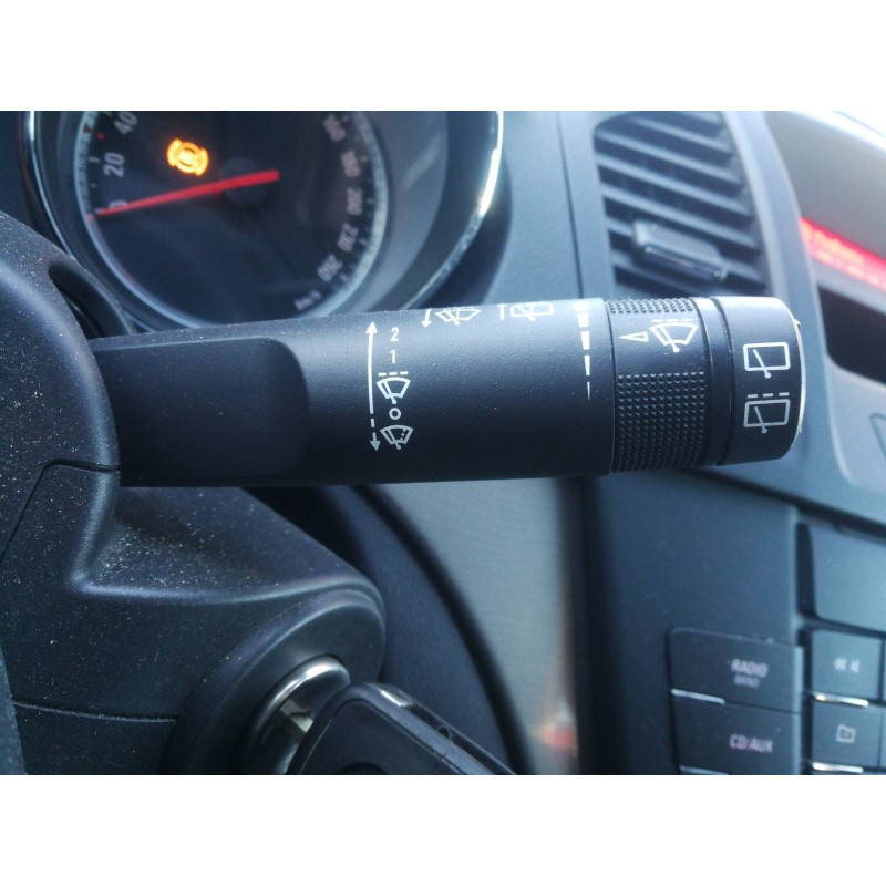 Recambio de mando limpia para opel insignia sports tourer cosmo referencia OEM IAM 13305522 00350110410 