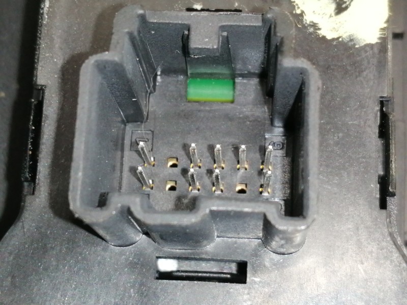 Recambio de mando luces para opel insignia sports tourer cosmo referencia OEM IAM 13268702 251507 13241913