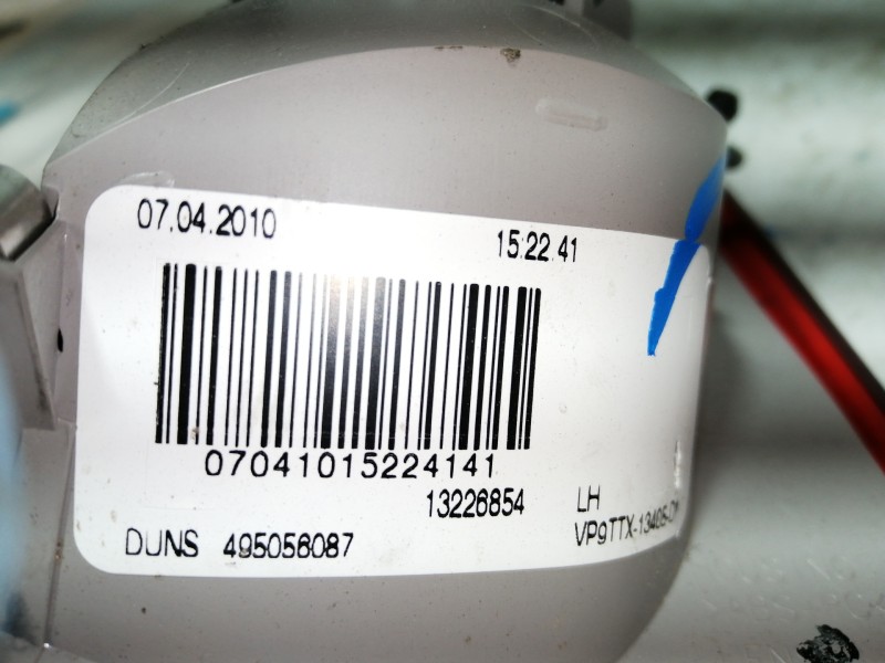 Recambio de piloto trasero izquierdo interior para opel insignia sports tourer cosmo referencia OEM IAM 13226854  