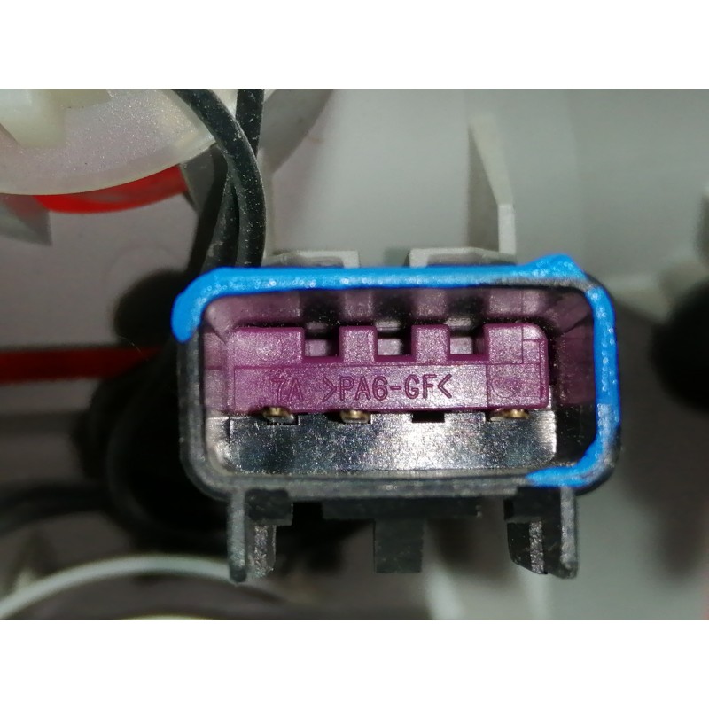 Recambio de piloto trasero izquierdo interior para opel insignia sports tourer cosmo referencia OEM IAM 13226854  