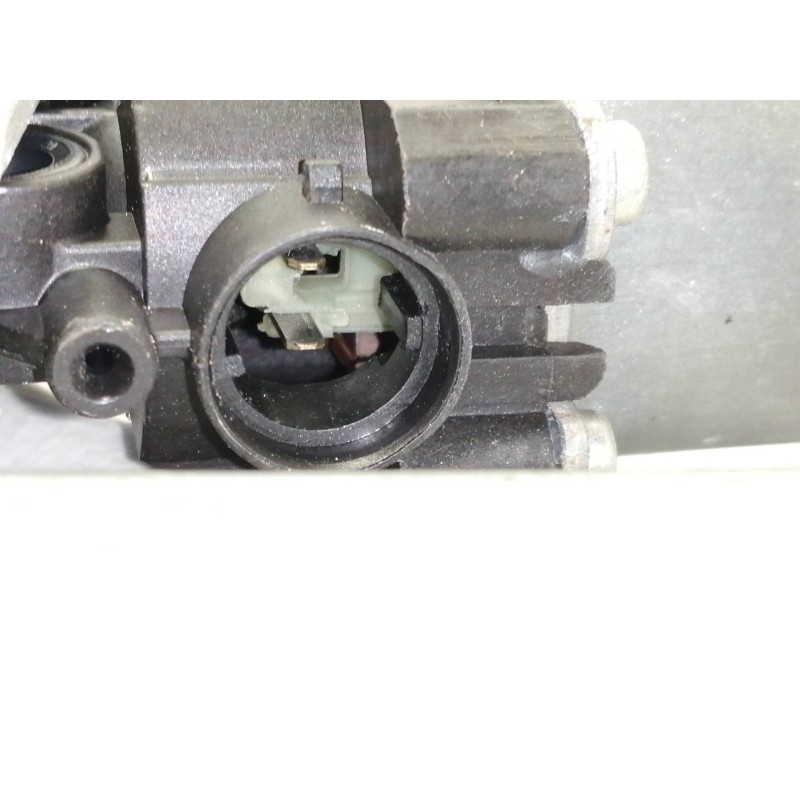 Recambio de elevalunas trasero derecho para nissan qashqai (j10) acenta referencia OEM IAM 402190A  