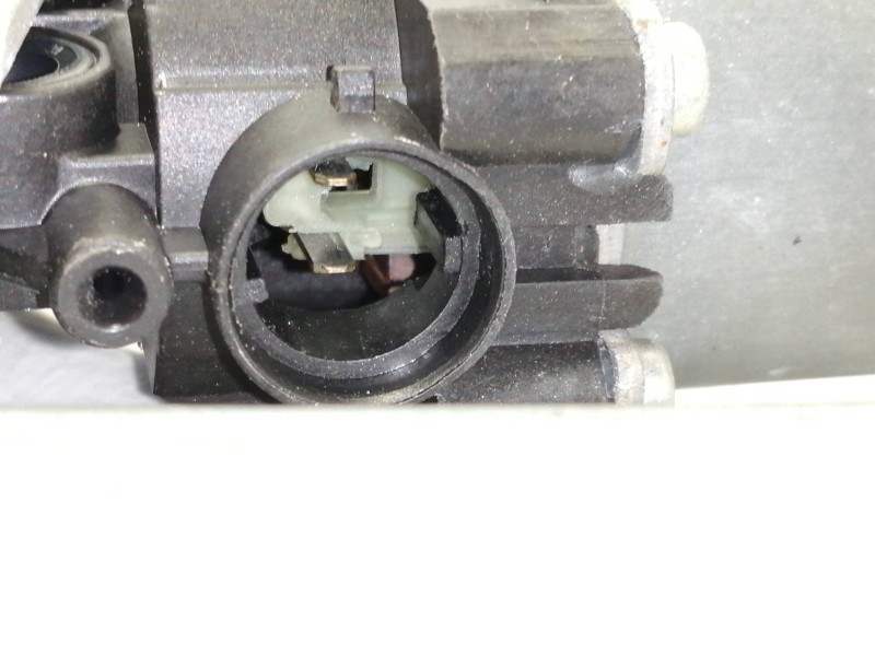 Recambio de elevalunas trasero derecho para nissan qashqai (j10) acenta referencia OEM IAM 402190A  