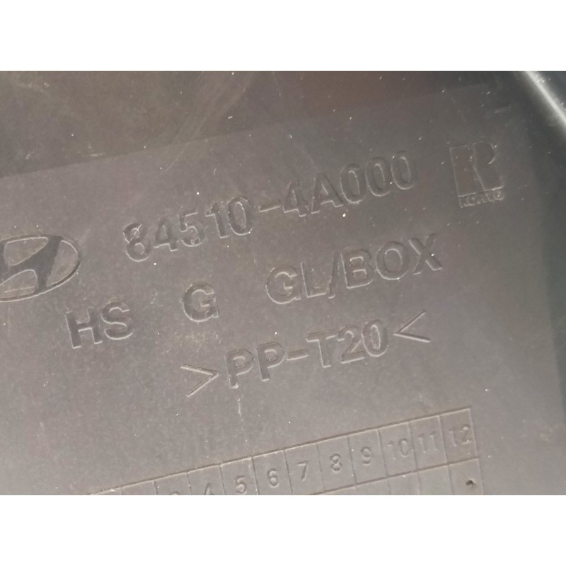 Recambio de guantera para hyundai h 1 h 1 furg.caja cerr.c. puerta referencia OEM IAM 845104A000  