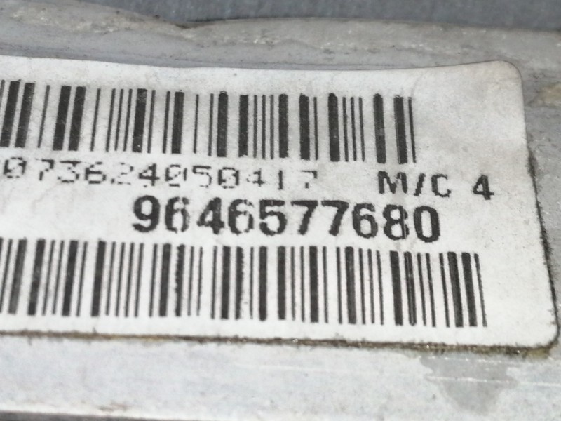 Recambio de radiador agua para citroën c4 coupe vts referencia OEM IAM 9646577680  