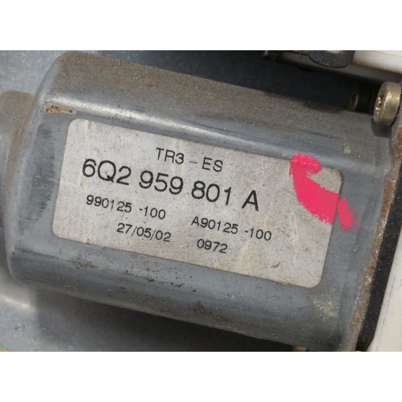 Recambio de elevalunas delantero derecho para seat ibiza (6l1) stella referencia OEM IAM 6L3837752AD  ELECTRICO 3 PUERTAS