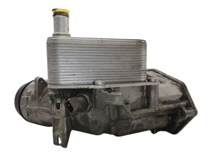 Recambio de enfriador aceite motor para bmw x3 (e83) 2.0d referencia OEM IAM 6740373126 7787698 / 778707207 5989070102