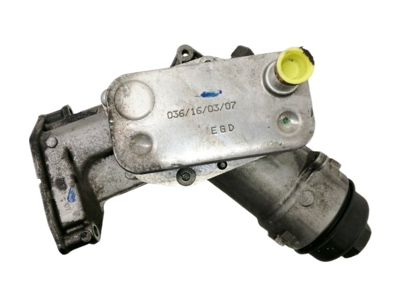 Recambio de enfriador aceite motor para bmw x3 (e83) 2.0d referencia OEM IAM 6740373126 7787698 / 778707207 5989070102