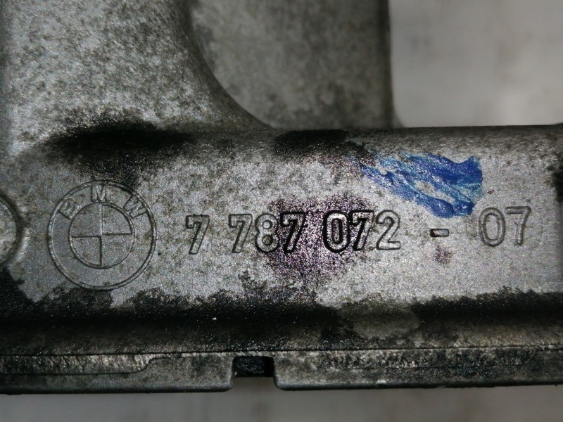 Recambio de enfriador aceite motor para bmw x3 (e83) 2.0d referencia OEM IAM 6740373126 7787698 / 778707207 5989070102