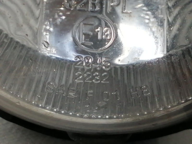 Recambio de faro antiniebla derecho para opel antara cosmo 4x4 referencia OEM IAM 00015691  