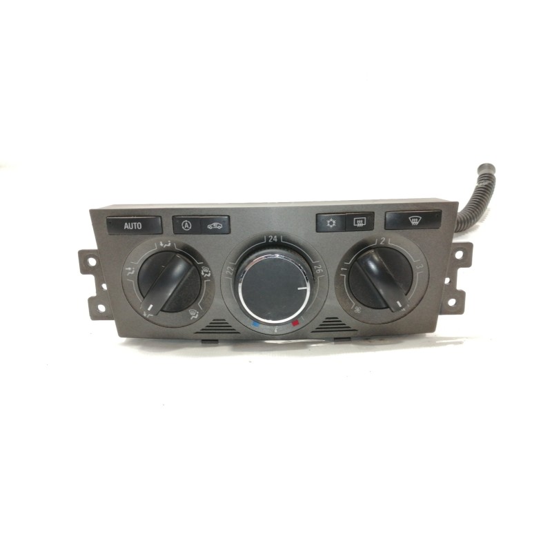 Recambio de mando calefaccion / aire acondicionado para opel antara cosmo 4x4 referencia OEM IAM 96850951  