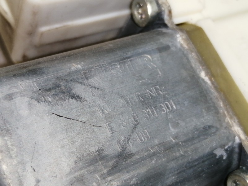 Recambio de elevalunas delantero derecho para bmw x3 (e83) 2.0d referencia OEM IAM 69259641  