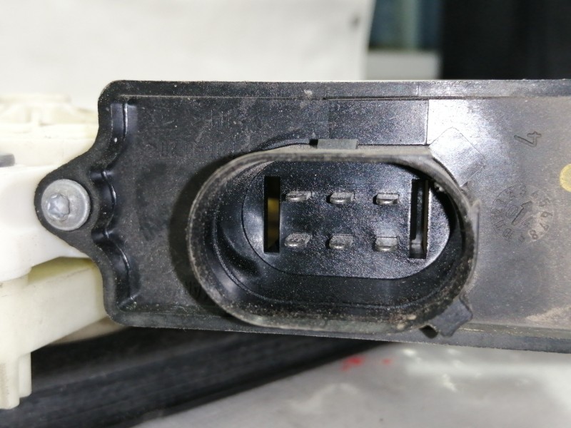 Recambio de elevalunas delantero derecho para bmw x3 (e83) 2.0d referencia OEM IAM 69259641  