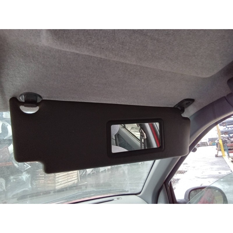 Recambio de parasol derecho para renault clio i phase iii 1.2 rn referencia OEM IAM   