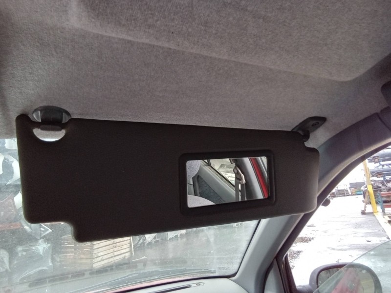 Recambio de parasol derecho para renault clio i phase iii 1.2 rn referencia OEM IAM   